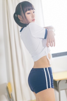 美女来了